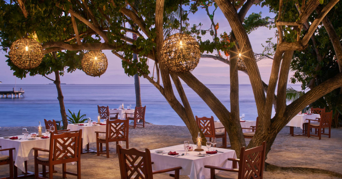 Royal Island Resort &&nbsp;Spa