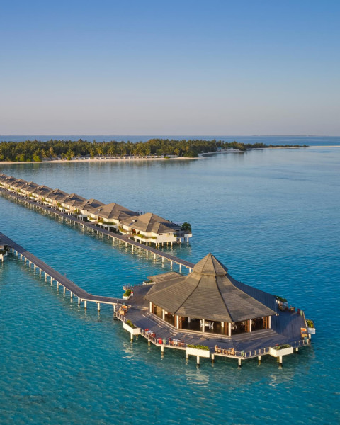 Villa Park Sun Island